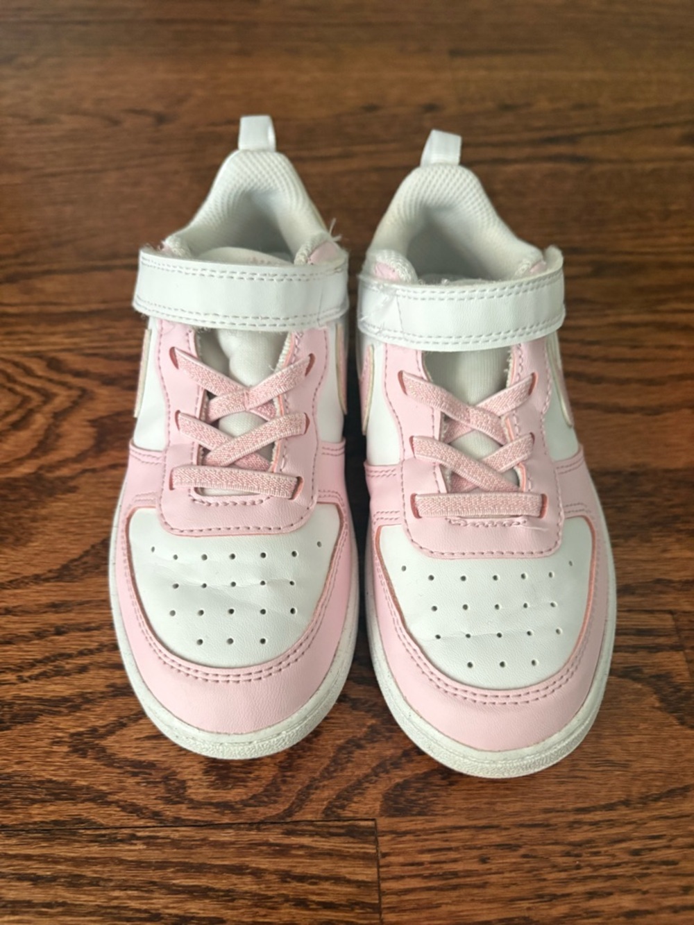 Nike Kids White and Pink Velcro Sneaker